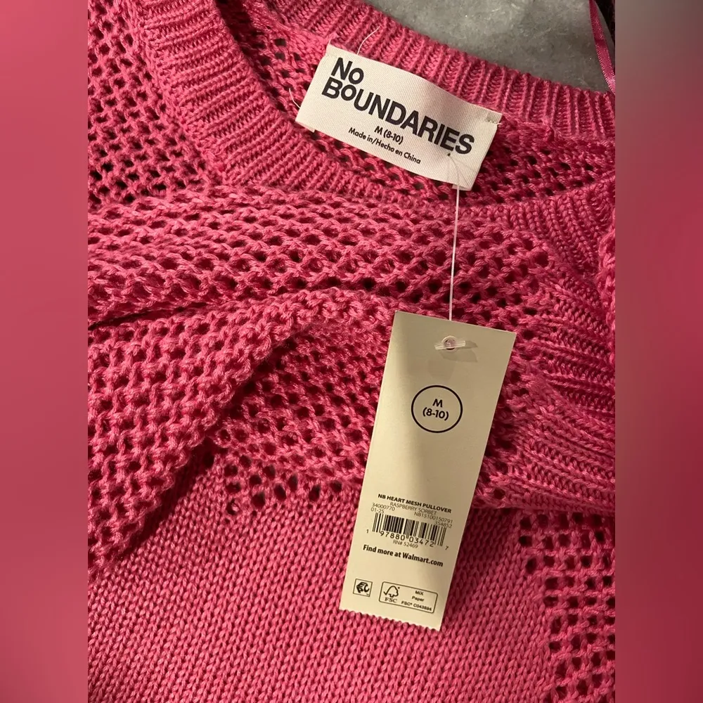 NWT No Boundaries Size M Pink Mesh Long Sleeve Crew Neck Pullover Heart Sweater - Image 8