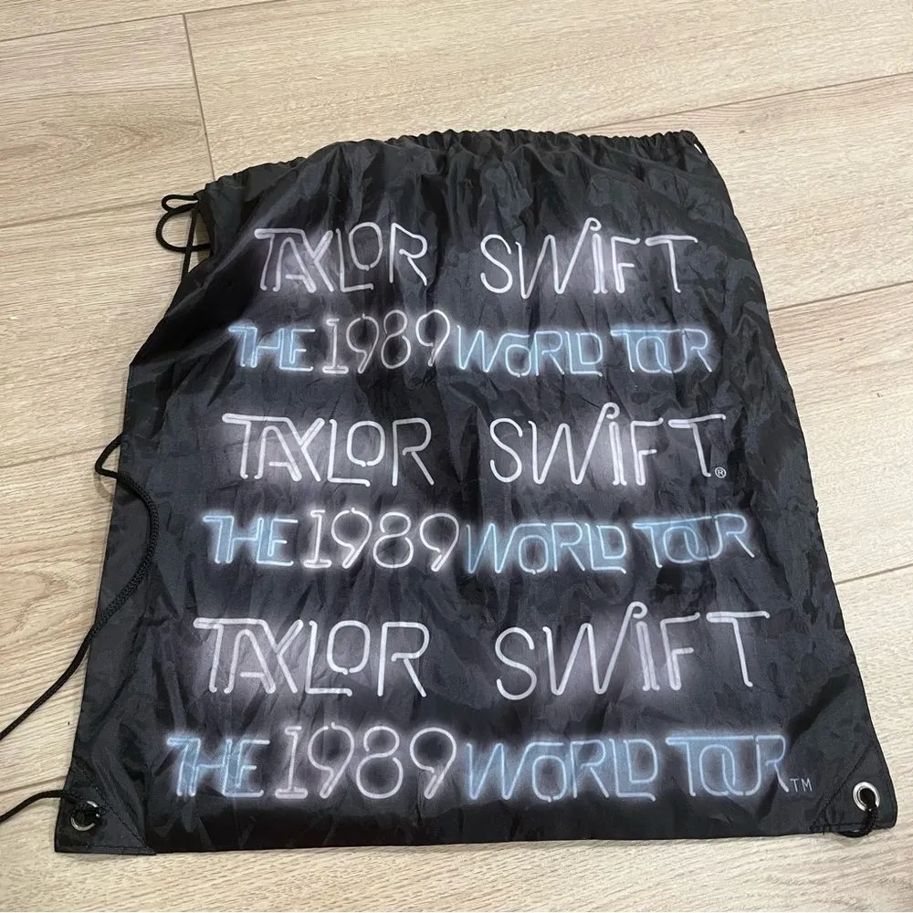Taylor Swift 1989 World Tour Drawstring Bag - Image 2