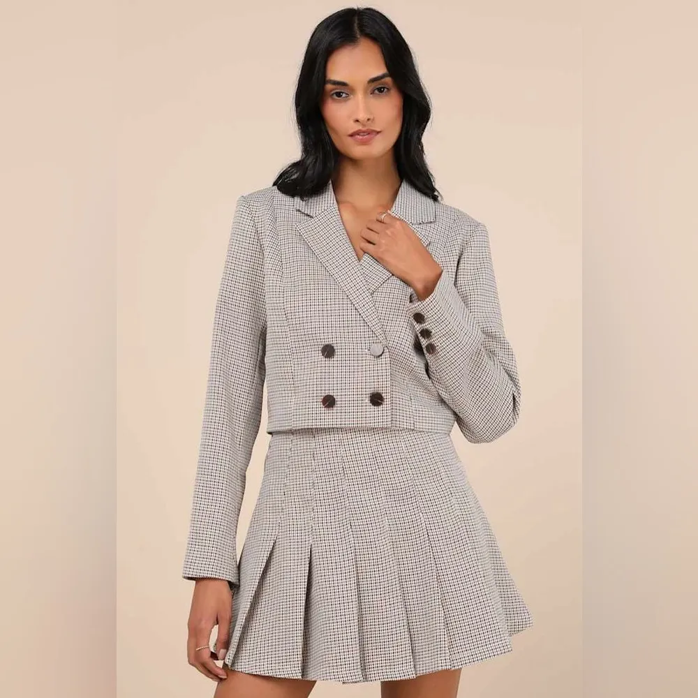 Lulus Convincingly Poised Brown Plaid Double-Breasted Cropped Blazer Size M NWT - Image 2