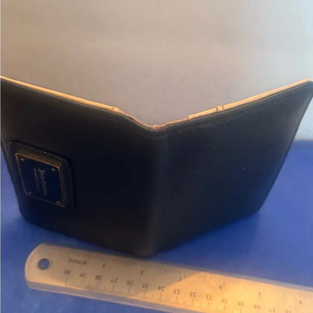 Juicy Couture Black Textured Wallet - Image 10