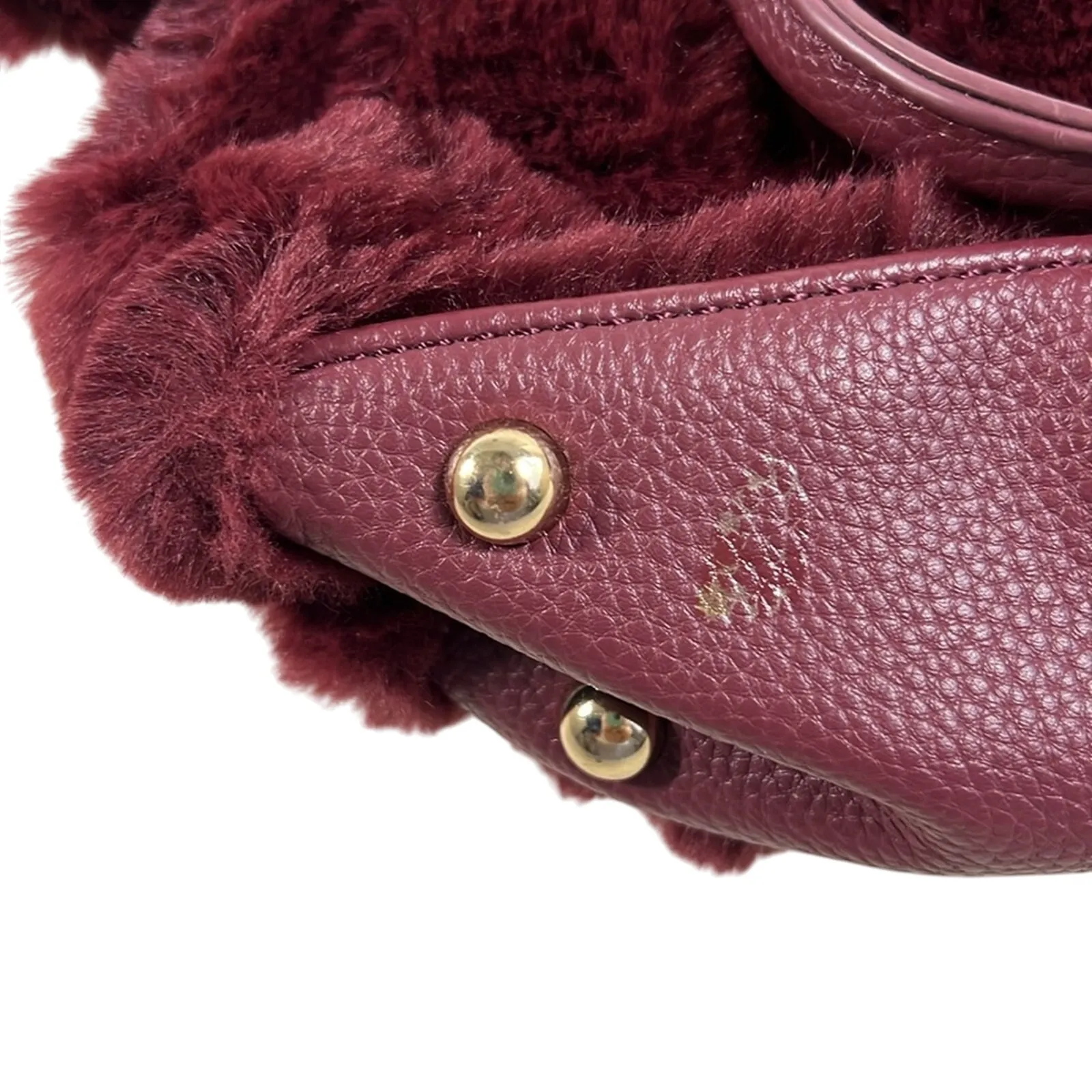 Isaac Mizrahi Crossbody Bag Womens Burgundy Faux Fur Pom Pom Chain Strap Mini - Image 5