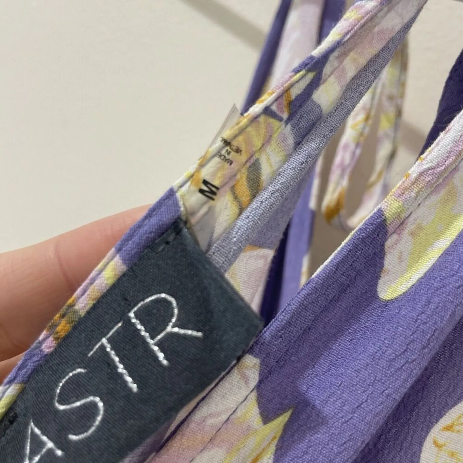 ASTR The Label Pandora Maxi Dress Size M Purple Lavender Floral V - Image 10