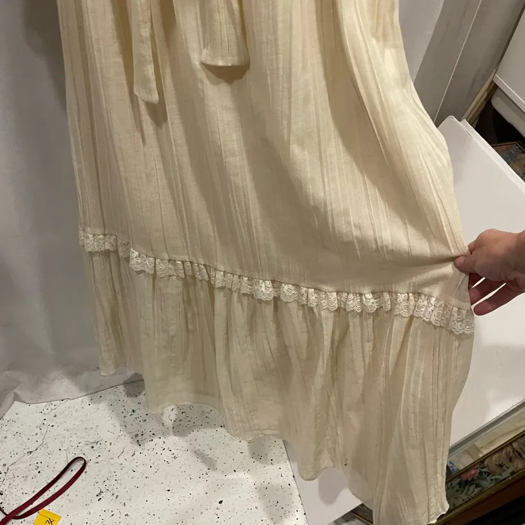 Stunning vintage 60’s-70’s boho lace prairie maxi ruffle dress delicate buttons - Image 12