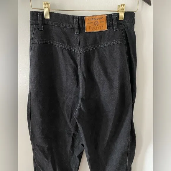Vintage LizWear by Liz Claireborn black baggy jeans. Size 27 - Image 3
