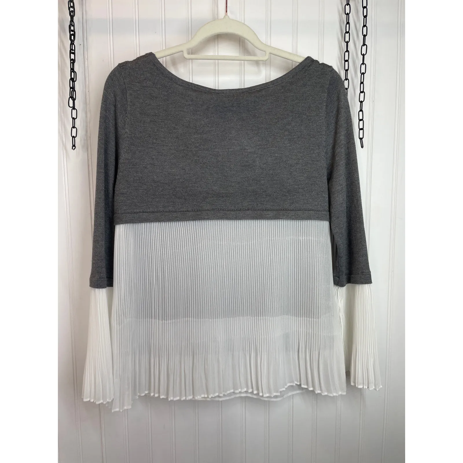 NWT Vila Milano Gray Layered Sweater Top Career Classic Pullover Womens Size S - Image 2