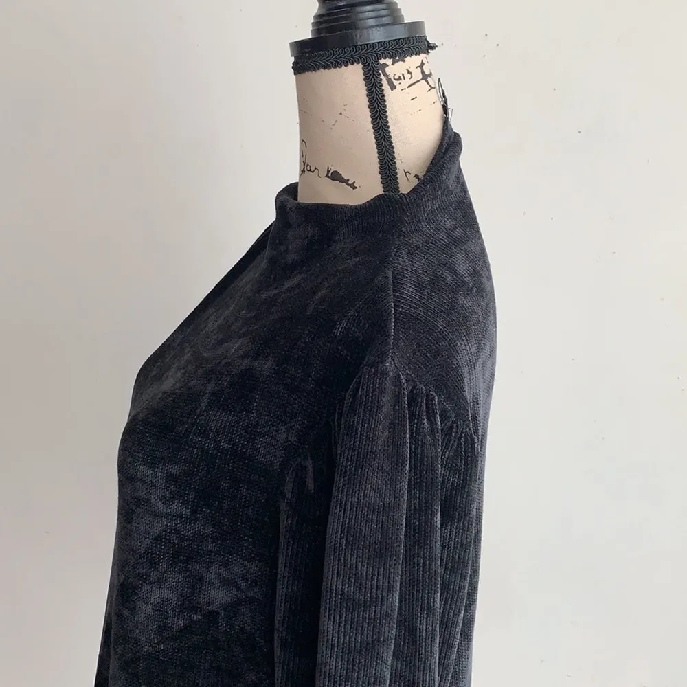 Express Black Roll Neck Puff Sleeve Sweater Size XL NWT - Image 8