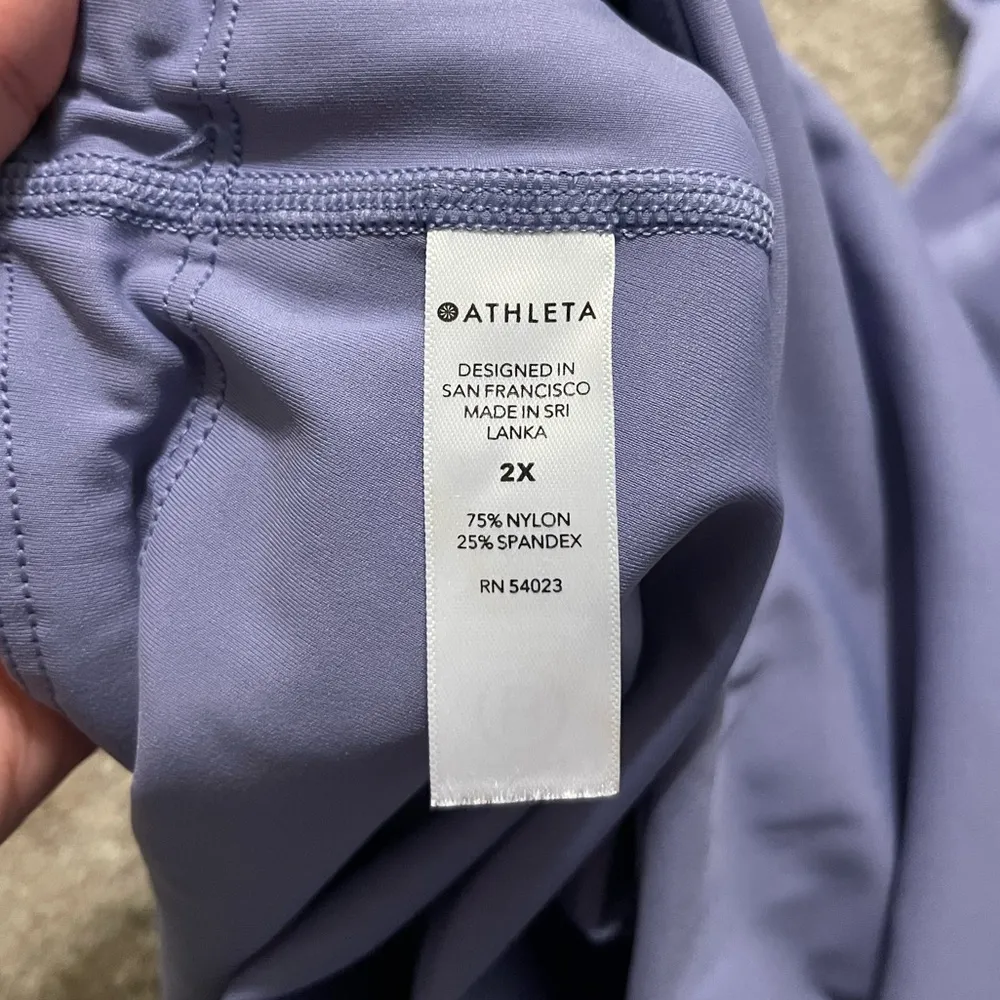 Women’s  Ultimate Stash Pocket Capri Leggings Dusty Dusk Purple Size 2X - Image 9