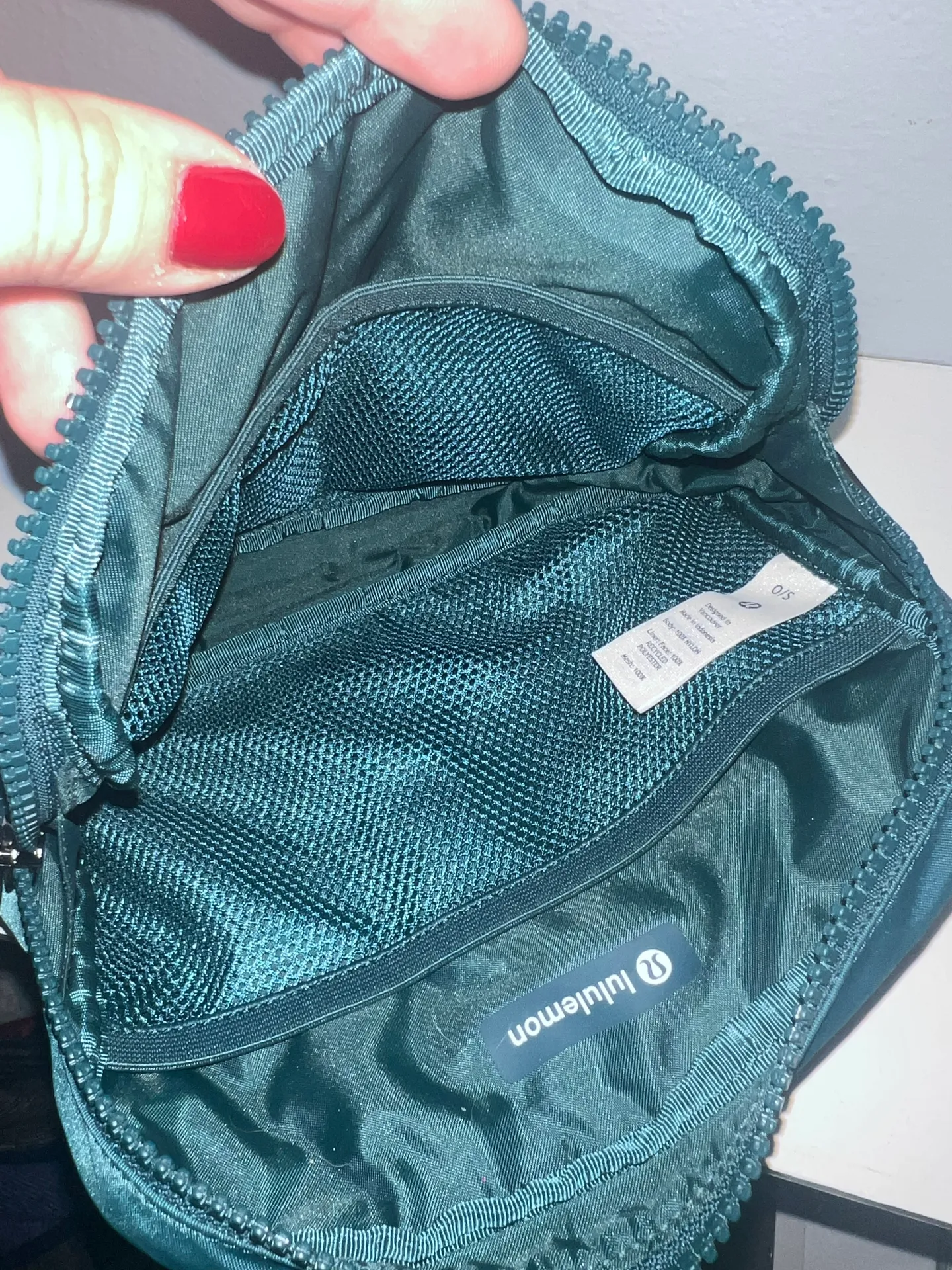 Lululemon Everywhere Belt Bag 2L Jade Green - Image 7