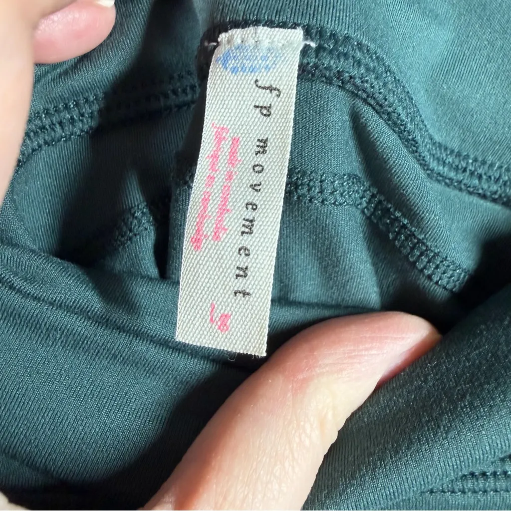 Free People Movement Dark Green Out Of Your League Pocket Crop Leggings - Image 3