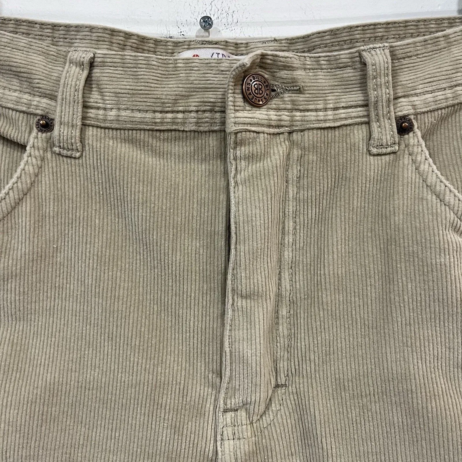 Vintage Women’s Bill Blass Jeanswear Tan Corduroy Pants Size 8 High Rise - Image 4
