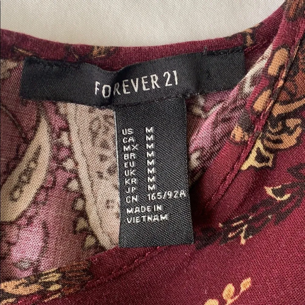 Forever 21 short sleeve dress - Image 4