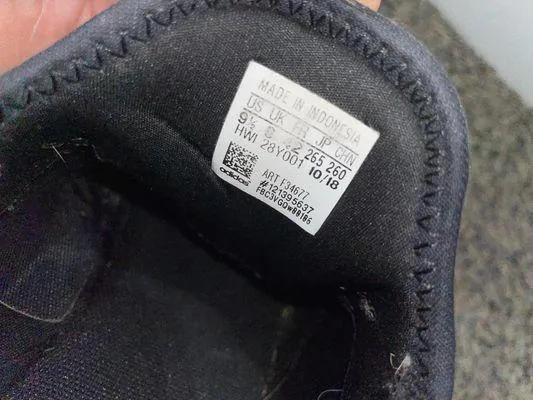 Adidas Cloudfoam Shoes - Image 3