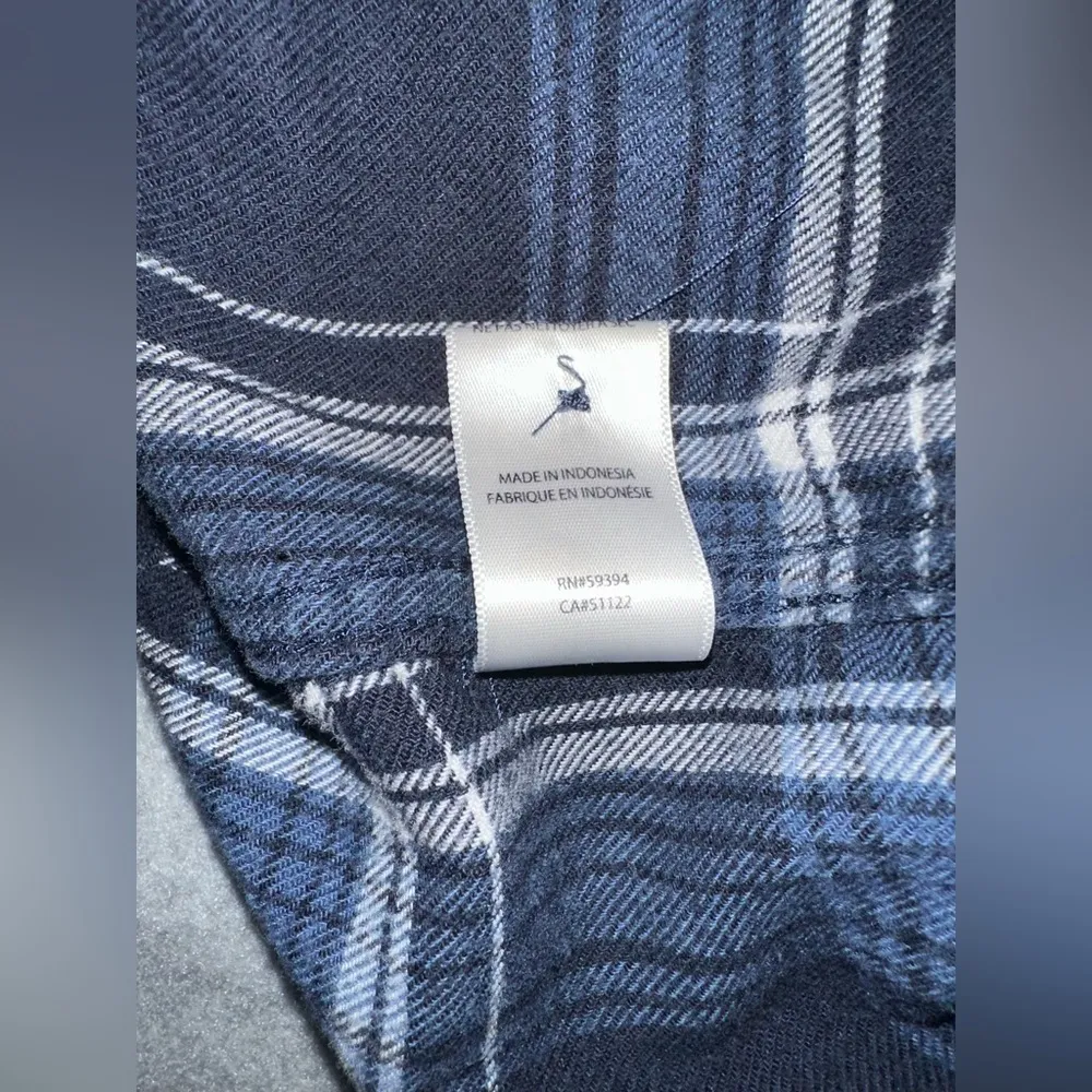 Beach Lunch Lounge Charley Blue Plaid Long Sleeve Button Front Shirt Size Small - Image 5