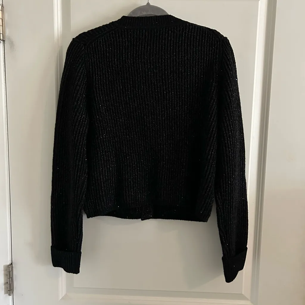 Chic Black Button - Image 10