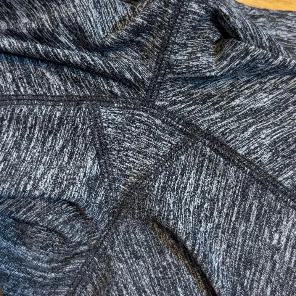 Free People Movement Women’s XS Heathered Gray Striped Monochrome Shorts - Image 8