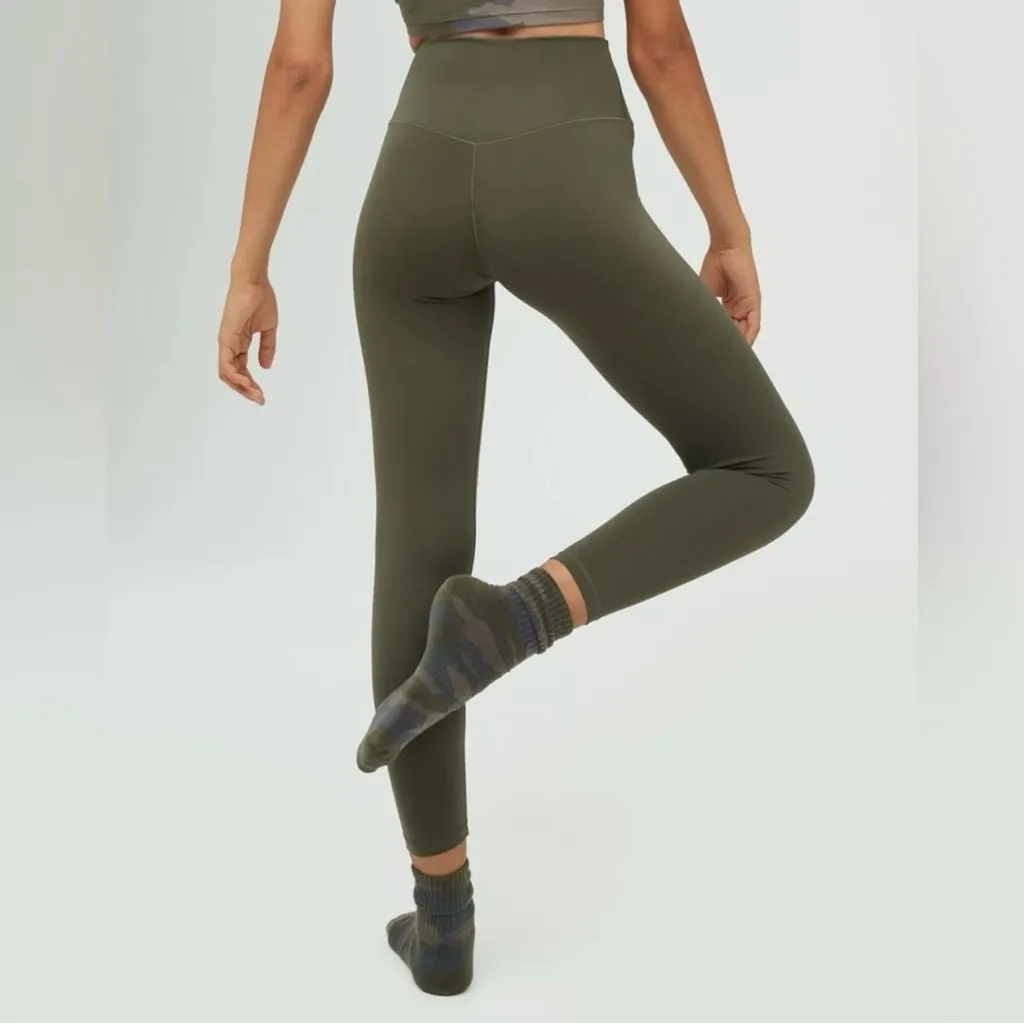 🆕 OFFLINE By Aerie Real Me High Rise 7/8 Leggings - Image 2