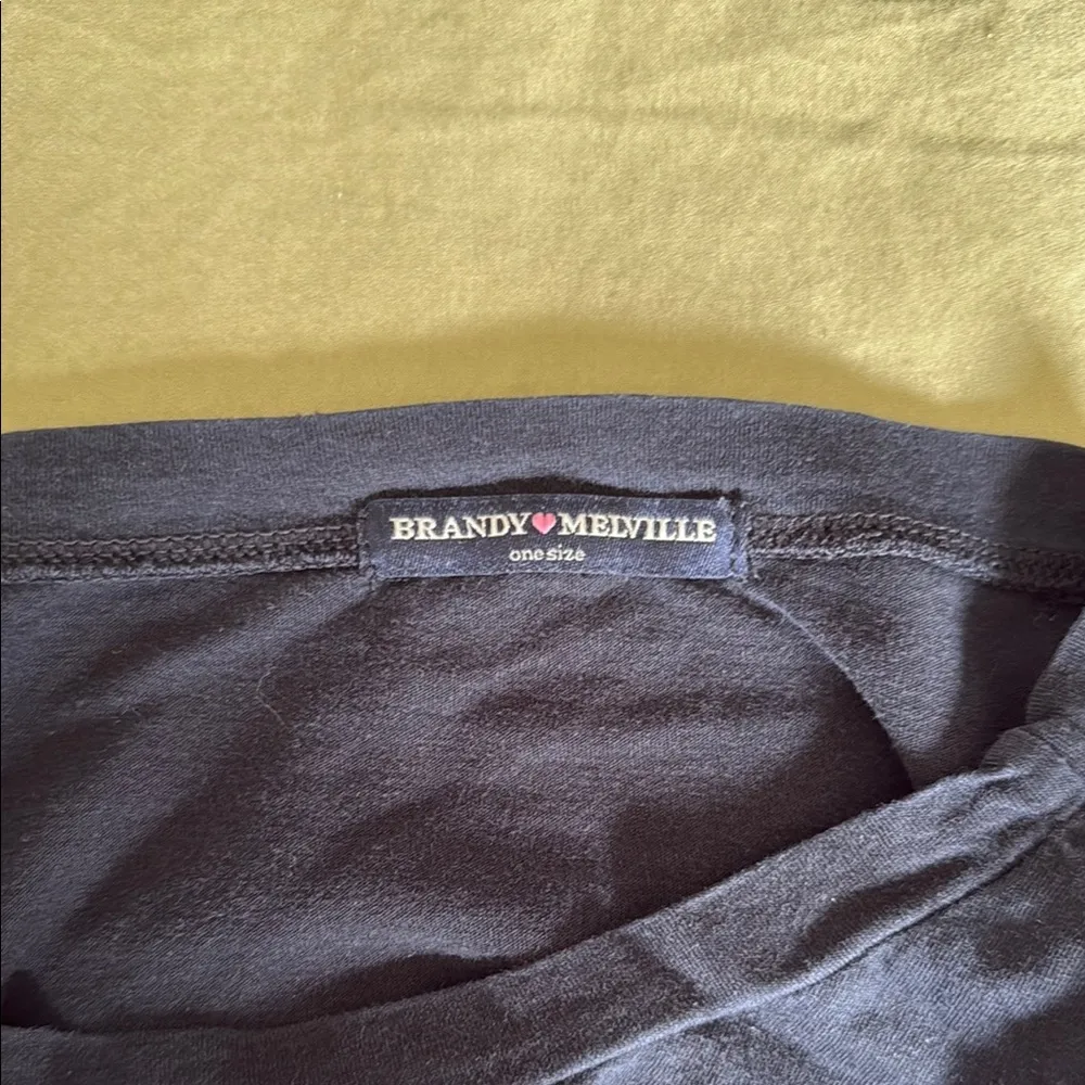 Brandy Melville Zodiac Black Graphic Women's Top Size undefined - Image 6