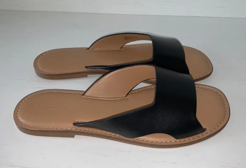 Banana Republic Sandals - Image 2