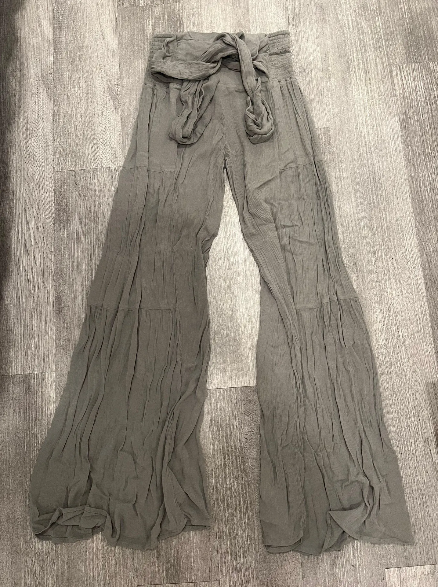 Tiered Wide Leg Pants - Image 4