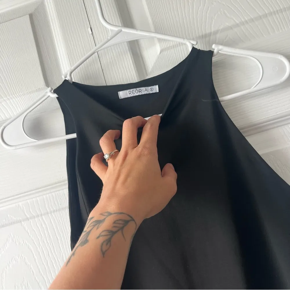 REORIA Women Bodysuit Office Formal Wear Top Sleeveless Blouse Black Silki Small - Image 4