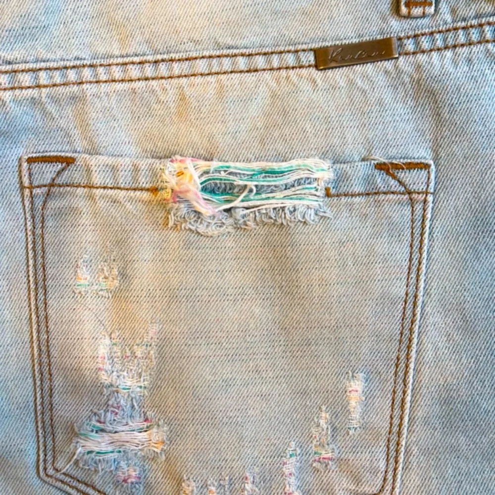 NWT kancan ultra high rise shorts - Image 4