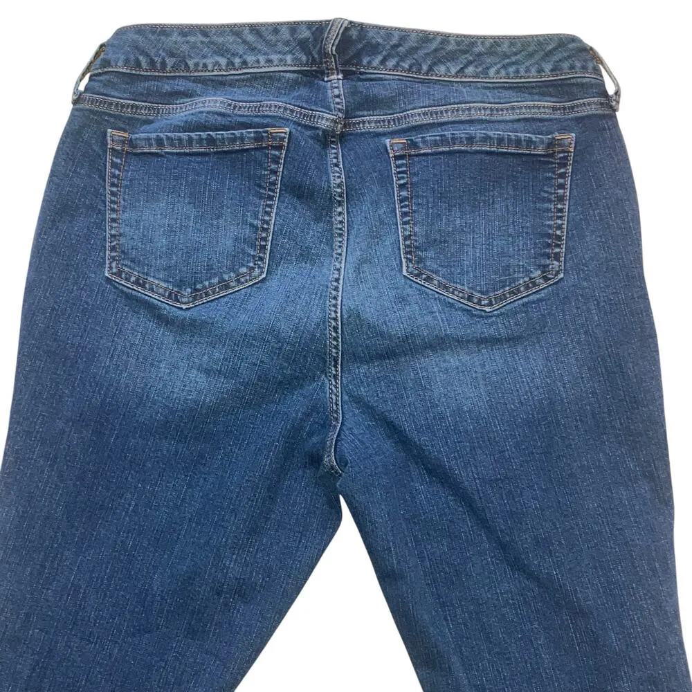 NWOT Torrid Boyfriend Straight Mid-Rise Medium Wash Jean-12 XS - Image 5