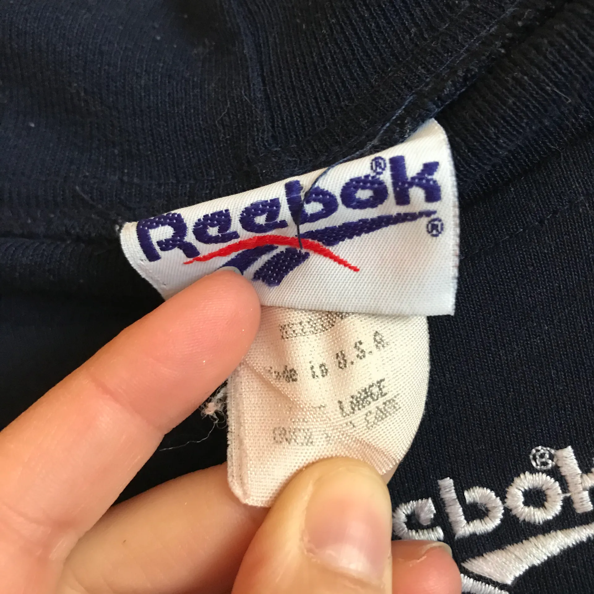  LONG SLEEVE GRAPHIC TEE TOP - Image 3