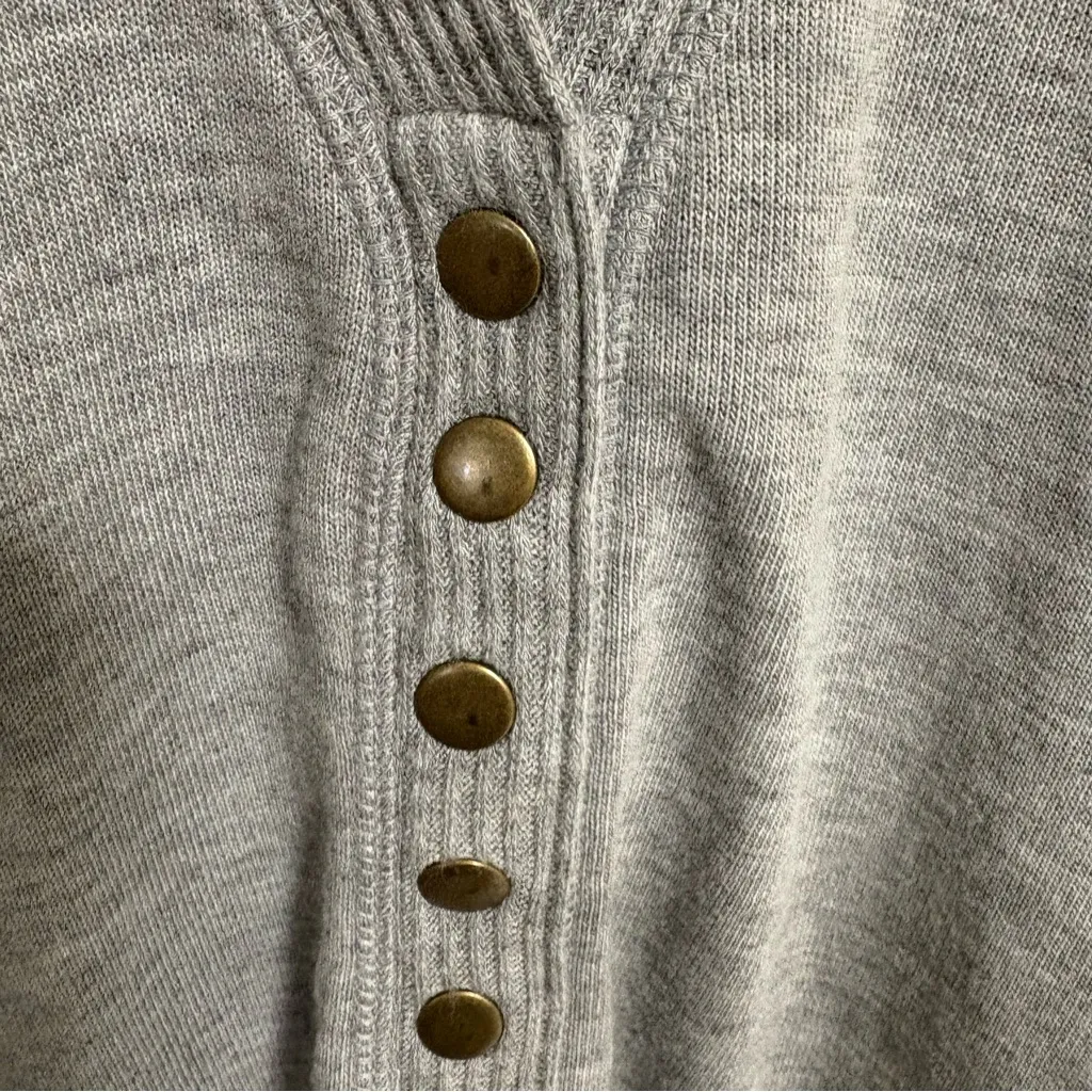 Oddy Gray Snap Front‎ Cardigan Size Small - Image 4