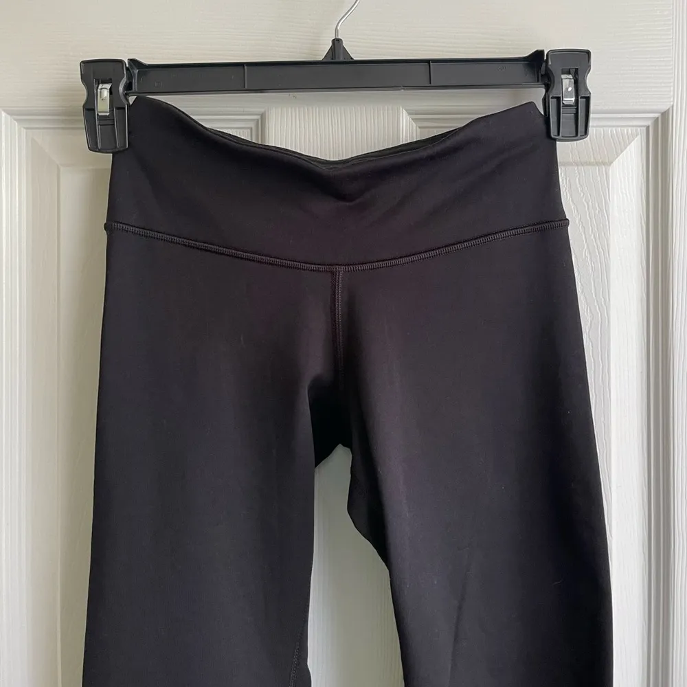 Athleta PrimaLoft Alpine Valley Boot Cut Black Pants - XXS - Image 9