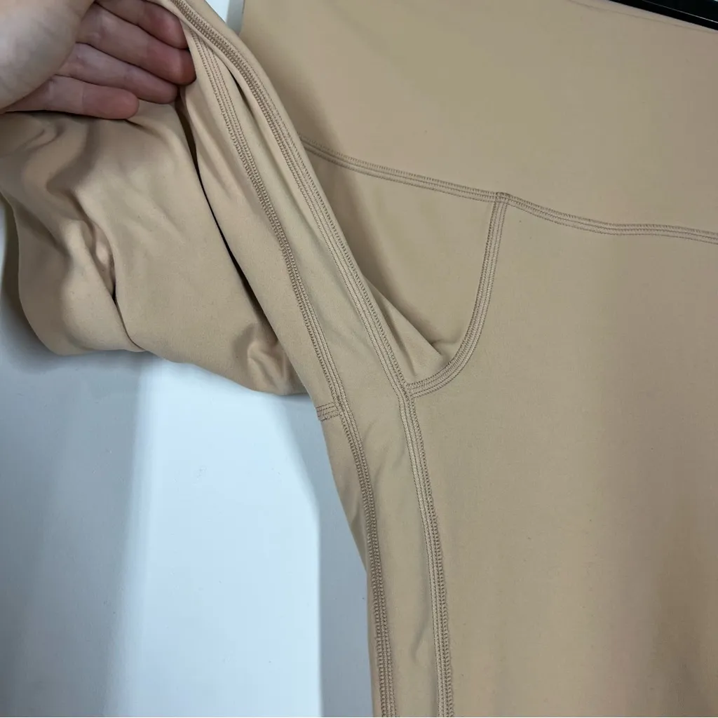 Lululemon  Align High Rise Pant 25" Size 6 - Image 11