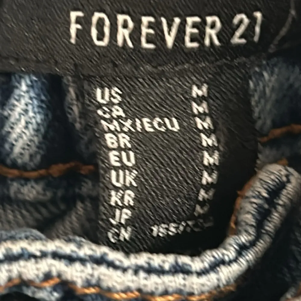 Forever 21 Ladies Paper Bag Elastic Waist High Rise Denim Jeans Size Medium - Image 3