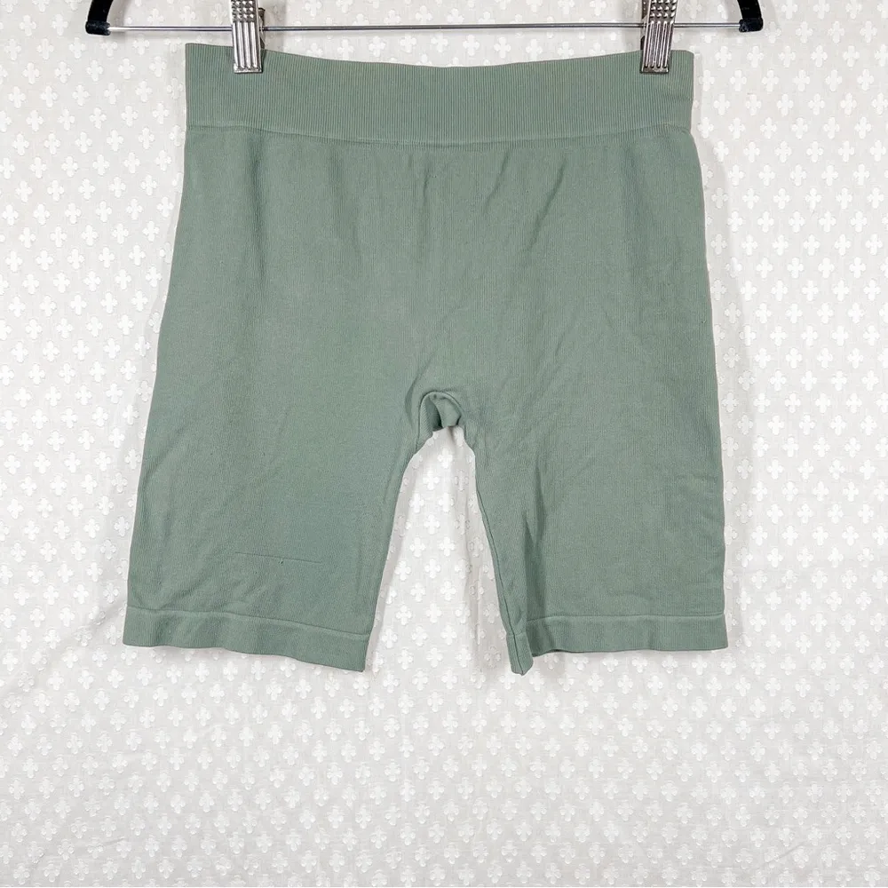 Free‎ People Intimately Green High Rise Seamless Bike Shorts - Image 3
