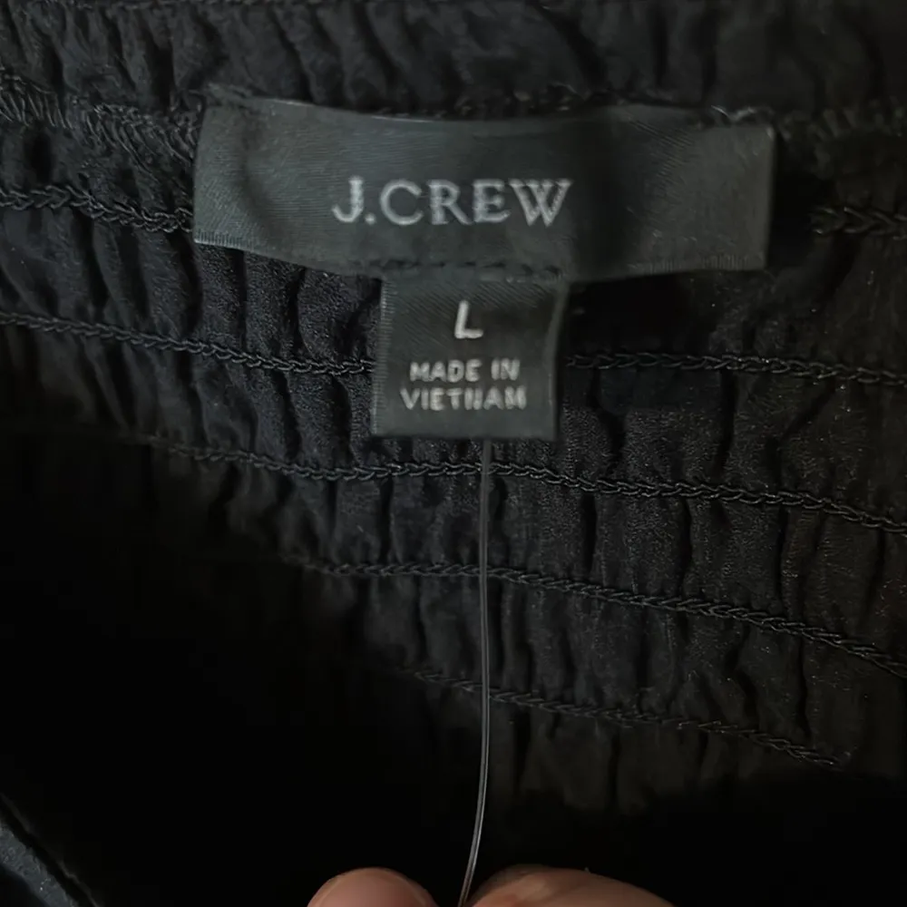 J.Crew black see-sucker tie front top size large - Image 4