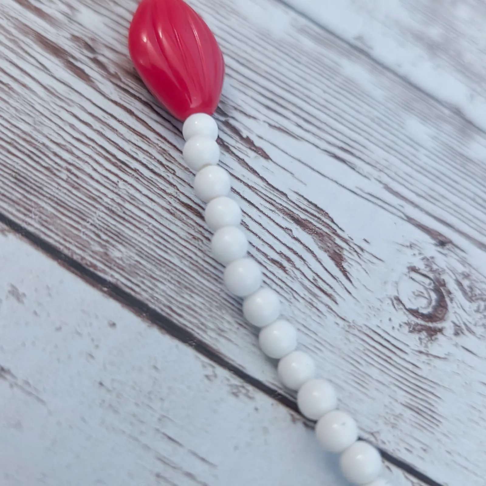 Vintage Lucite Necklace - Image 6