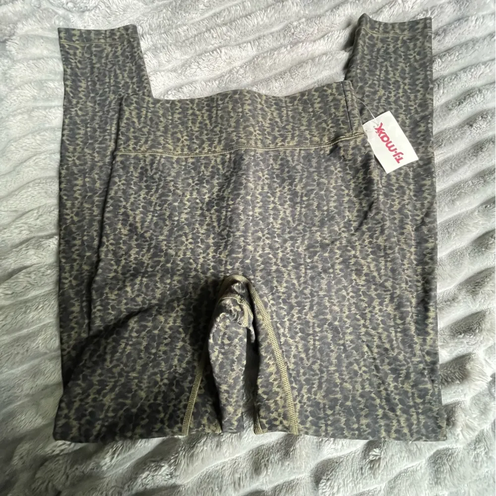 Patterned Leggings - Image 3