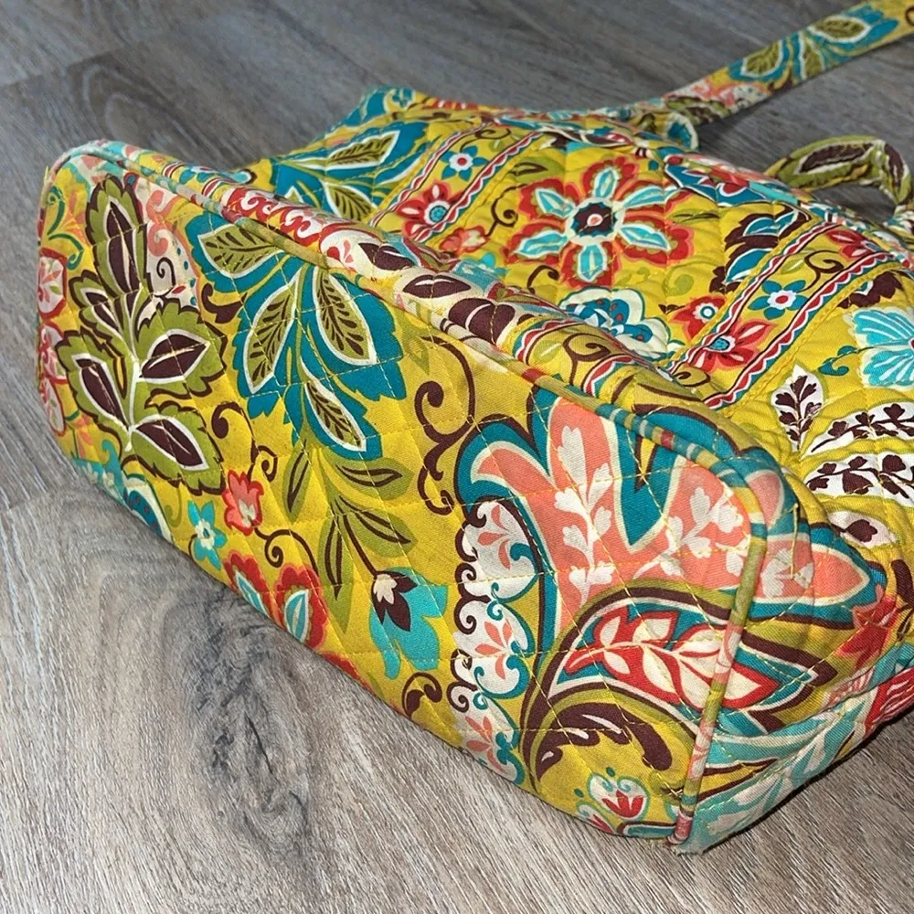 Vera Bradley Yellow Paisley Shoulder Bag/Tote Bag - Image 8
