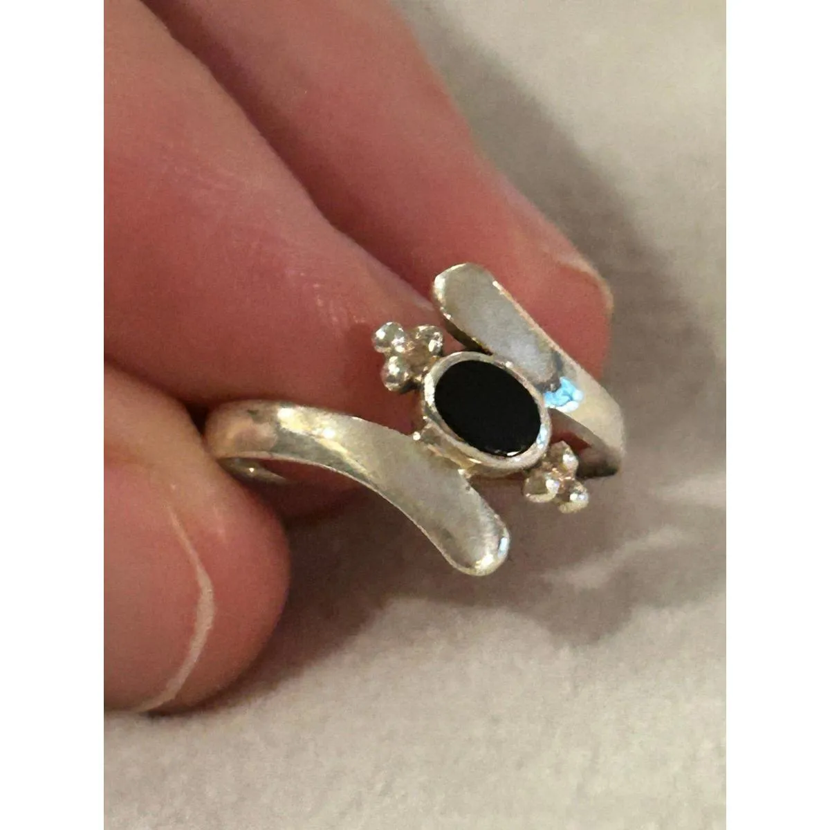 ring band sterling silver 925 beautiful unique size 4.5 - Image 4