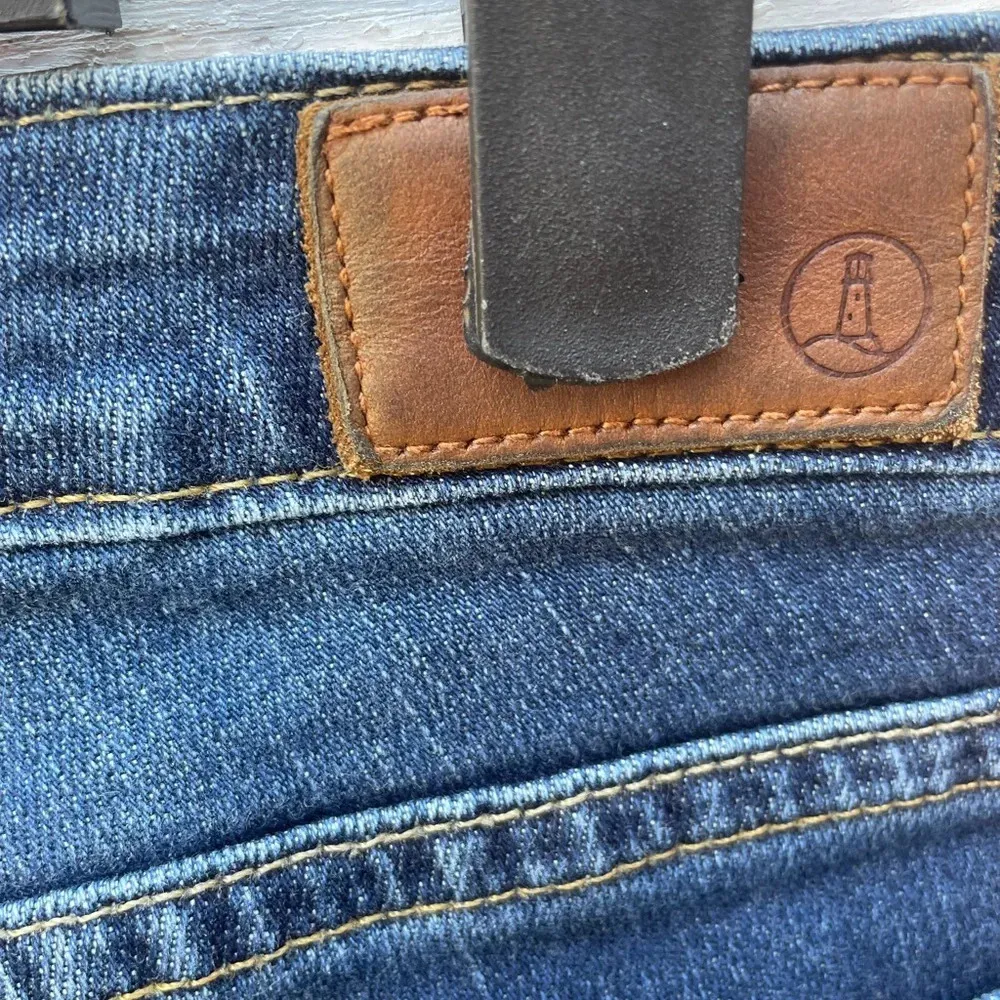 LANDS END WOMENS MID RISE BOOTCUT JEANS - Image 5