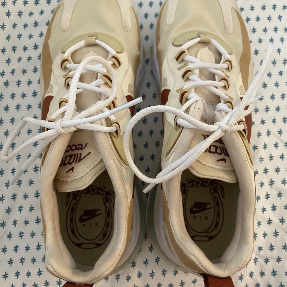 Nike Air Max 270 React - Image 4