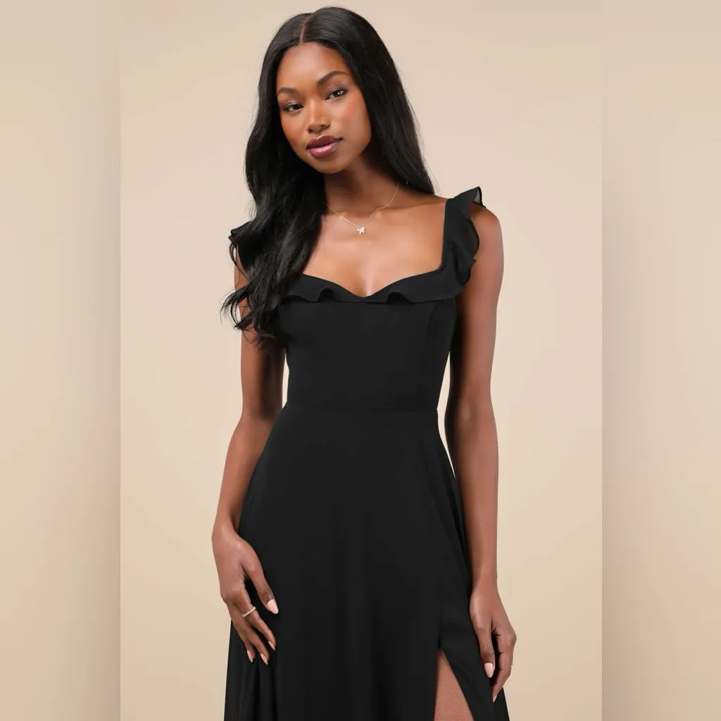 black dress no sleeves Black Sleeveless Short Dress With Pockets