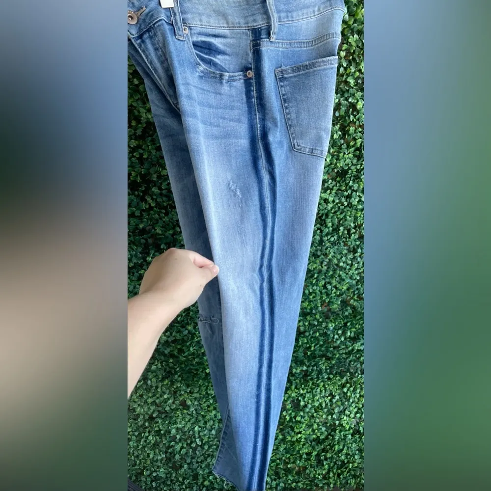 NWOT -  Audrey Cropped Women’s Jeans | Raw Hem | Distressed | Side Stripe - Image 10