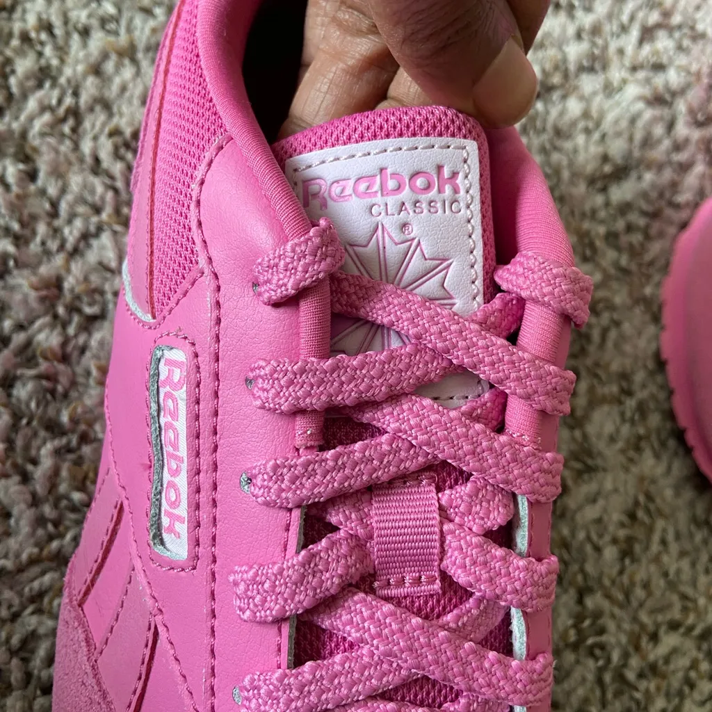 Reebok Pink Sneakers - Image 5