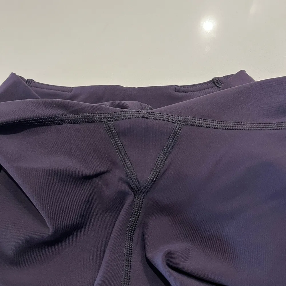 Lululemon Sun Setter Crop (17") - Image 7