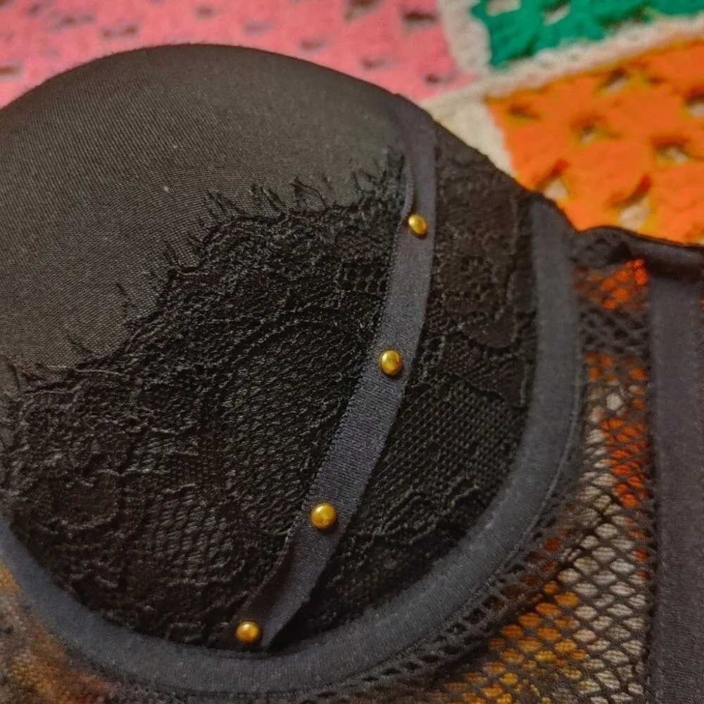 Bebe Intimates 34C Black Bra Gold Lace Goth Sexy Webbed Back Punk Knit Back - Image 4