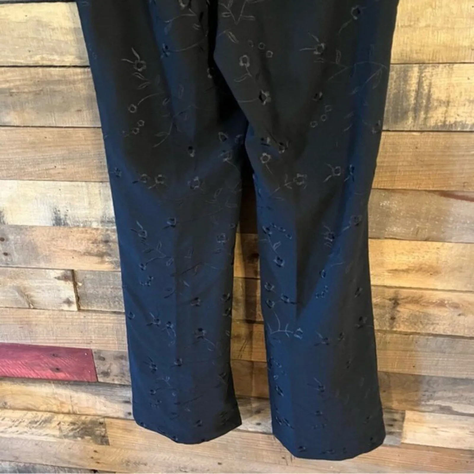Versailles New York‎ Black Embroidered Floral Dress Pants Size 8 - Image 9