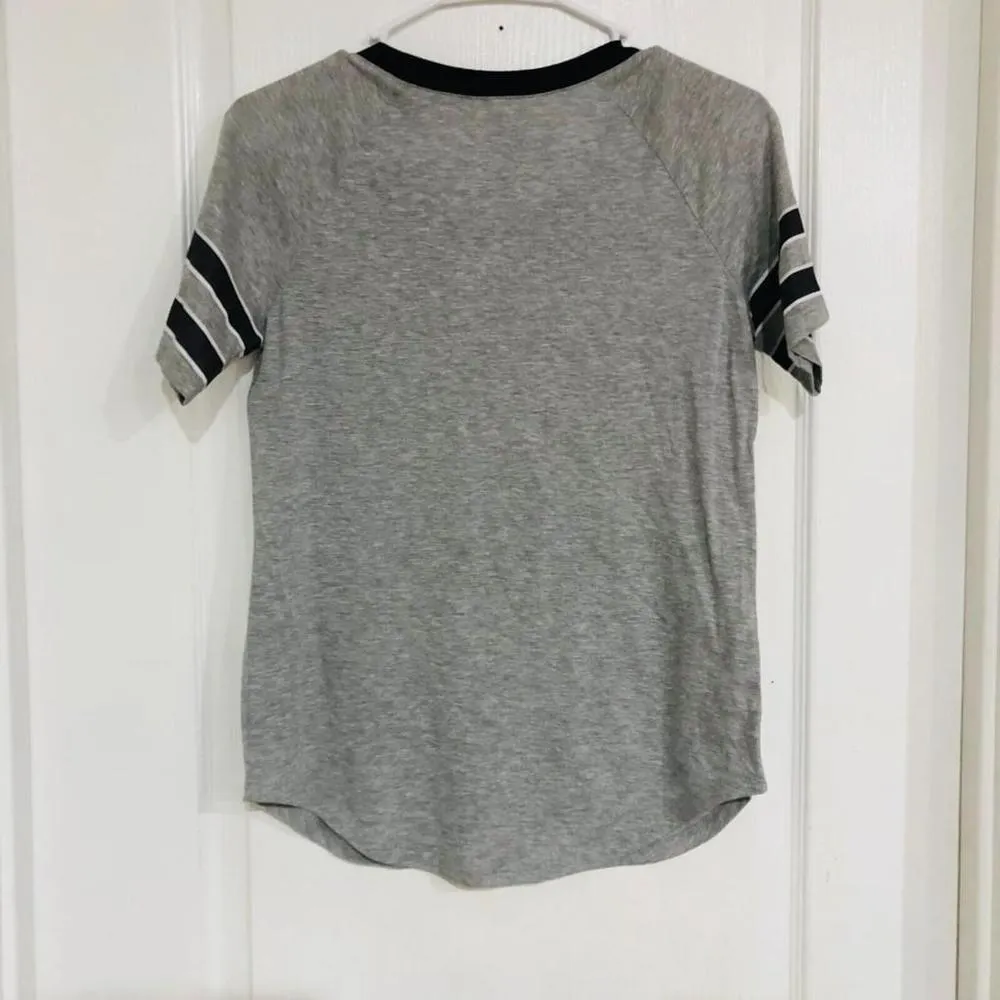 Modern Lux Women's T-Shirt US‎ Flag Mickey Mouse I Want You Gray Size Small - Image 7