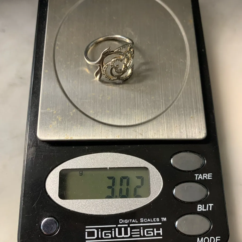 Sterling Silver Cut Out Rose Flower Ring CZ Size 8 - Image 10