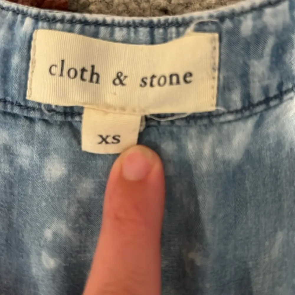 Cloth & Stone tank top - Image 2