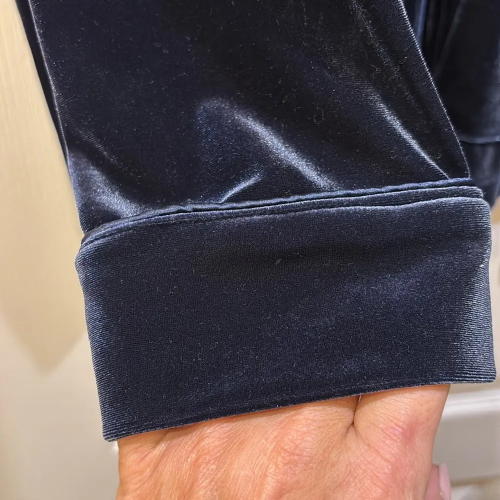 LAUREN..RALPH LAUREN DARK BLUE VELVET SHACKET/SHIRT LONG SLEEVE 
BUTTON DOWN - Image 5