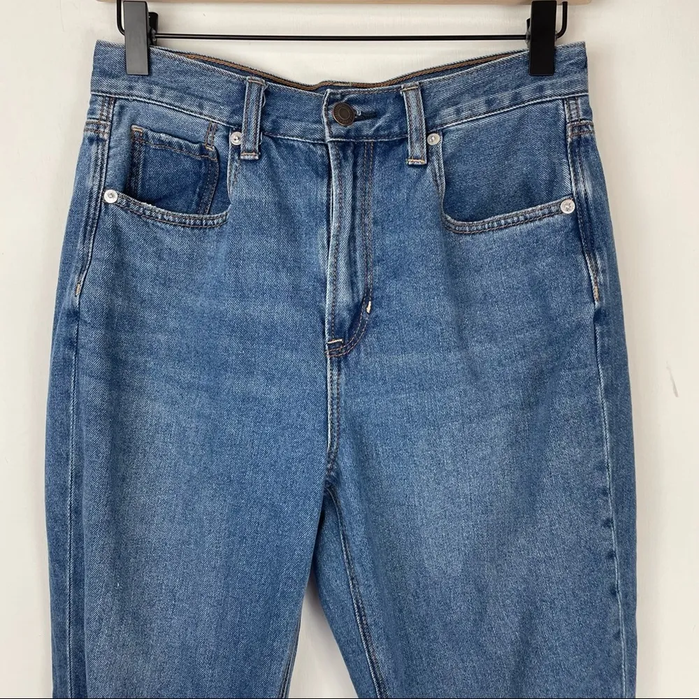 American Eagle Mom Jean Distressed Raw Chewed Hem Sz 4 Boho - Image 4